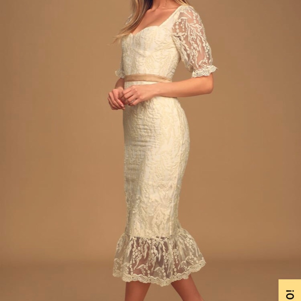 NWT Lulu’s Sweetheart Like You Midi Dress